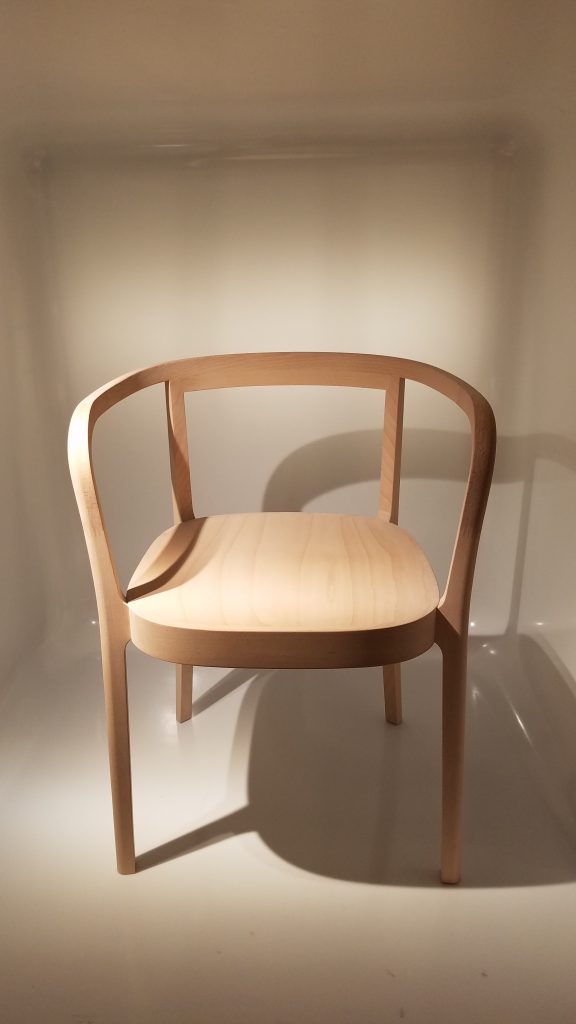 セシリエ・マンツMOKU CHAIR