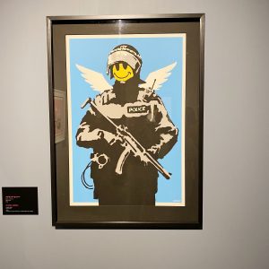 「スマイリー・コッパー」バンクシー展天才か反逆者かbanksy genius or vandal?